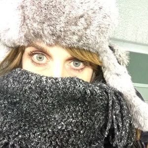 Meet your Posher, Annette